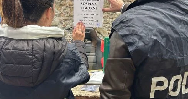 Catanzaro, sospesa la licenza ad una sala scommesse e multa per un circolo privato nel quartiere marinaro images Catanzaro, sospesa la licenza ad una sala scommesse e multa per un circolo privato nel quartiere marinaro