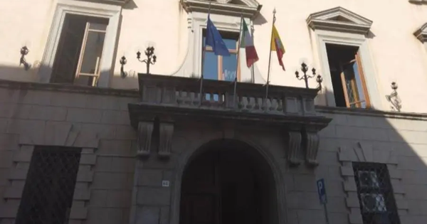 images Pd Catanzaro, Assemblea "aperta" nel quartiere Lido: numerosa la partecipazione e un inno all'unità del partito