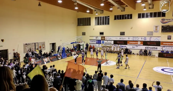 Basket Academy Catanzaro prepara il super evento di mercoledì images Basket Academy Catanzaro prepara il super evento di mercoledì