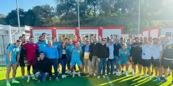 San Floro apre le porte all'U.S. Catanzaro 1929: primo allenamento nella "nuova" struttura images San Floro apre le porte all'U.S. Catanzaro 1929: primo allenamento nella "nuova" struttura