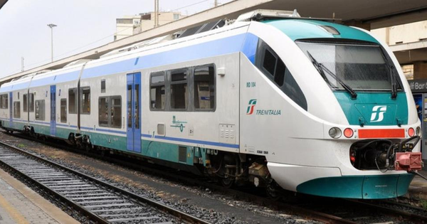 images Tariffe ferroviarie, Verrengia (First Cisl): "Bene lo stanziamento fondi, importante servire i Calabresi e non servirsene”
