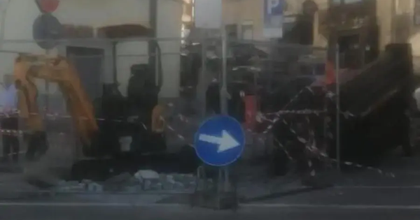 images Lavori nel centro di Catanzaro, i residenti di Via Italia: “Il caos di un venerdì di agosto”