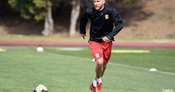 images La sconfitta subita a Catanzaro dalla Ferarlpisalò fa saltare la panchina del tecnico Stefano Vecchi. Scognamillo è in diffida 