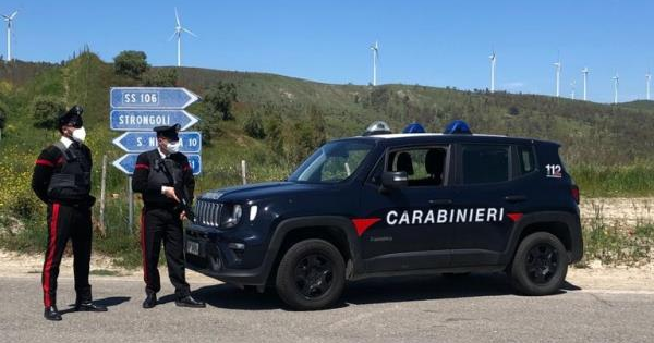 images Spaccio di droga nel Crotonese, 5 arresti 