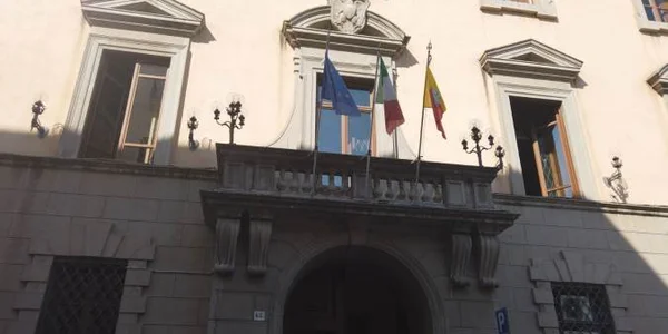 images Sondaggio operato Fiorita, la maggioranza: “Città sta cambiando, irriducibili se ne facciano una ragione”